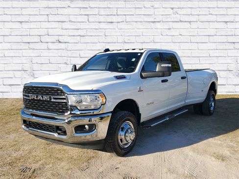 Used 2024 RAM 3500 Big Horn image 4
