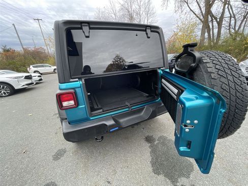 Used 2020 Jeep Wrangler Unlimited Sport image 22