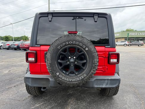Used 2021 Jeep Wrangler Unlimited Sport AWD/4WD image 6