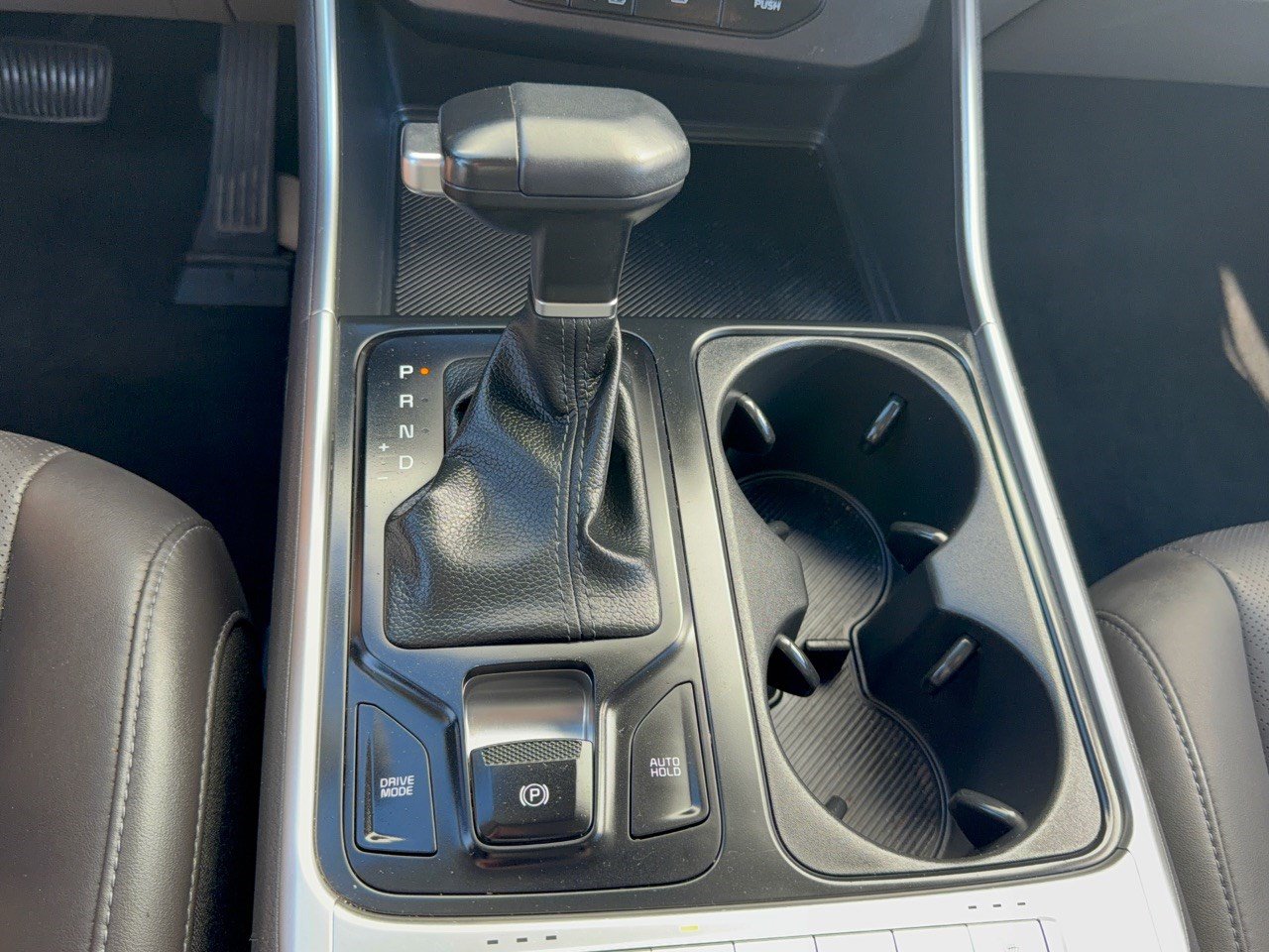 Used 2026 Kia Carnival FWD image 21