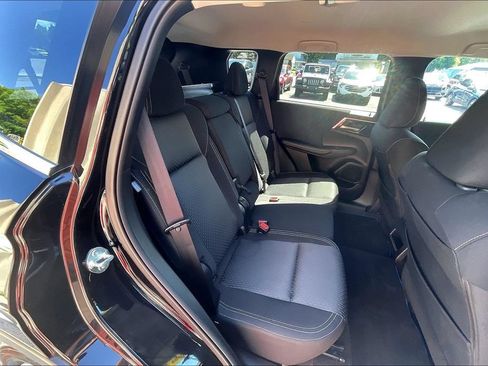 Used 2025 Mitsubishi Outlander ES AWD/4WD image 26