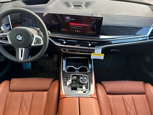 New 2026 BMW X7 M60i AWD/4WD image 14