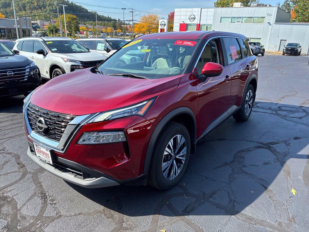Used 2023 Nissan Rogue SV AWD/4WD image 3