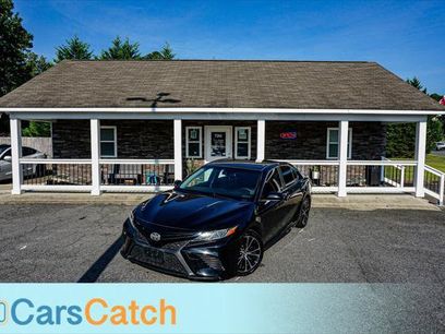 Used 2018 Toyota Camry SE