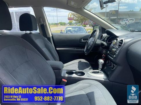 Used 2015 Nissan Rogue S w/ Convenience Package AWD/4WD image 14