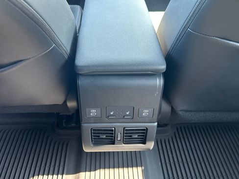 Certified 2023 Subaru Solterra AWD image 30