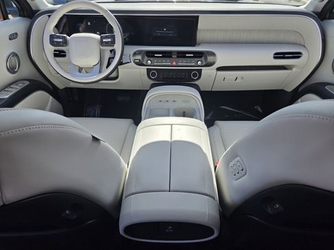 Used 2026 Hyundai Palisade Calligraphy FWD image 14
