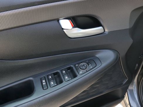 Used 2020 Hyundai Santa Fe SEL FWD image 14