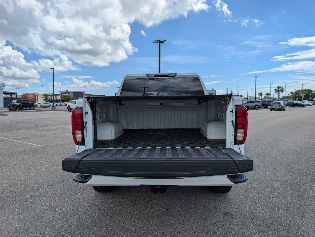 Used 2024 GMC Sierra 1500 Elevation AWD/4WD image 5