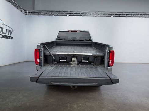 Used 2019 GMC Sierra 1500 AT4 w/ Driver Alert Package I AWD/4WD image 21