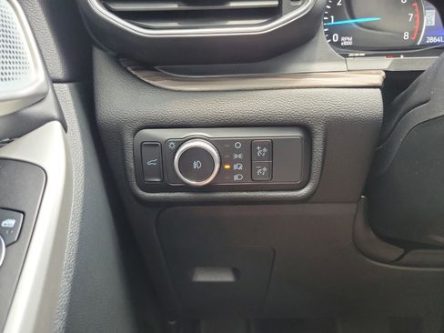 Used 2023 Ford Explorer Limited w/ Limited Technology Package RWD image 19