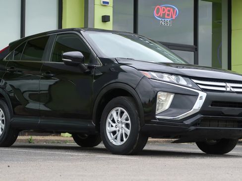 Used 2019 Mitsubishi Eclipse Cross ES image 6