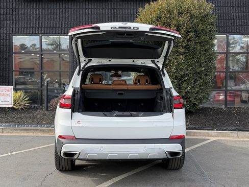 Used 2021 BMW X5 xDrive40i w/ Convenience Package image 17