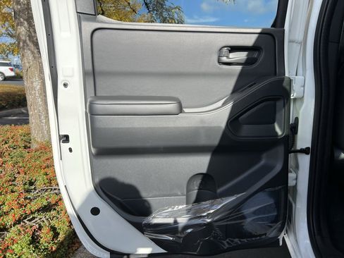 New 2026 Nissan Frontier SV w/ SV Convenience Package image 26