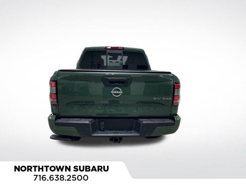 Used 2022 Nissan Frontier SV w/ SV Premium Package image 34