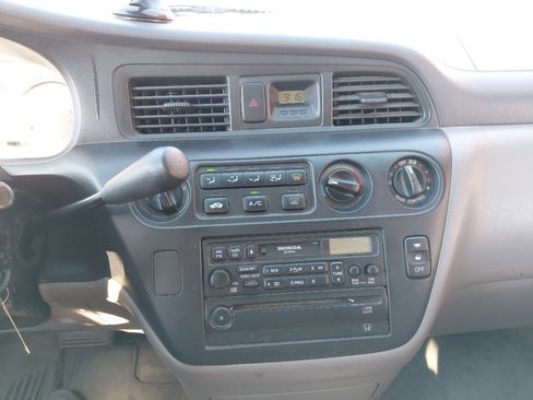 Used 2000 Honda Odyssey LX image 15