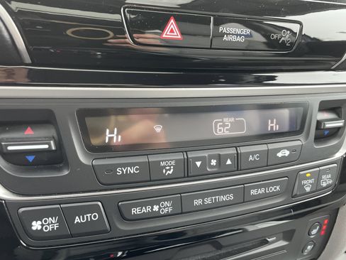 Certified 2022 Honda Pilot Elite image 29