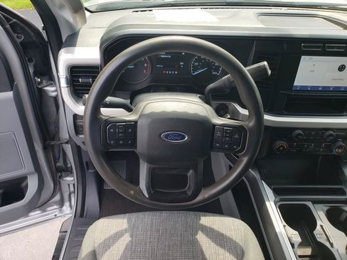 Used 2023 Ford F350 XLT AWD/4WD image 15
