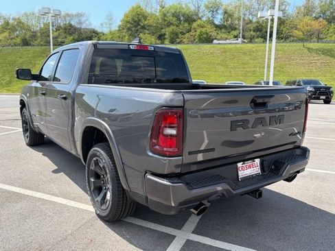 New 2026 RAM 1500 Big Horn AWD/4WD image 5