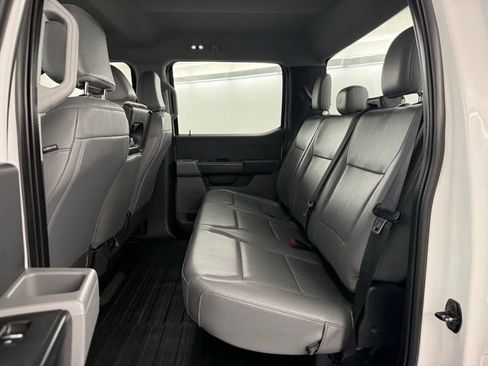 Used 2022 Ford F150 XL w/ Trailer Tow Package image 14