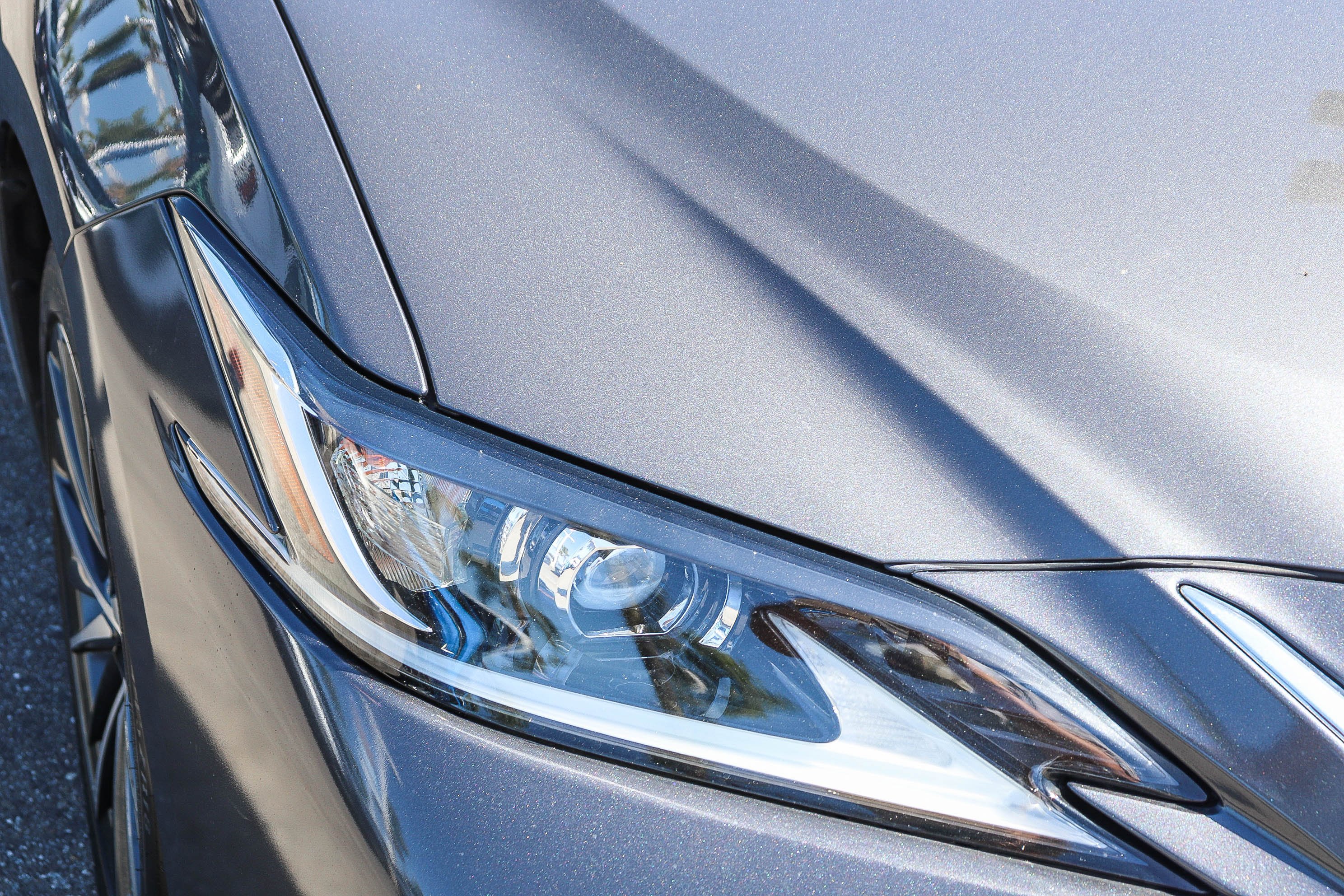 Used 2024 Lexus ES 300h w/ Premium Package FWD image 6