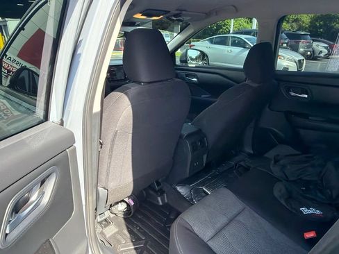 Certified 2026 Nissan Rogue SV w/ Cold Weather Package FWD image 12