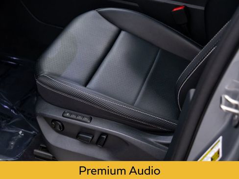 Used 2022 Volkswagen Atlas Cross Sport SEL R-Line image 14