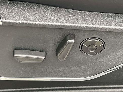 New 2026 Ford F250 Platinum AWD/4WD image 14