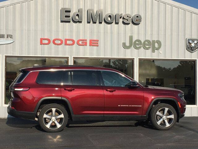 Certified 2025 Jeep Grand Cherokee L Limited w/ Luxury Tech Group II AWD/4WD image 2