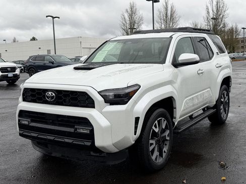 Used 2025 Toyota 4Runner TRD Sport image 4