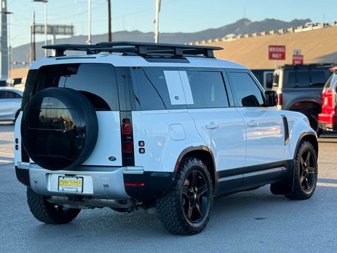 Used 2020 Land Rover Defender 110 First Edition image 7