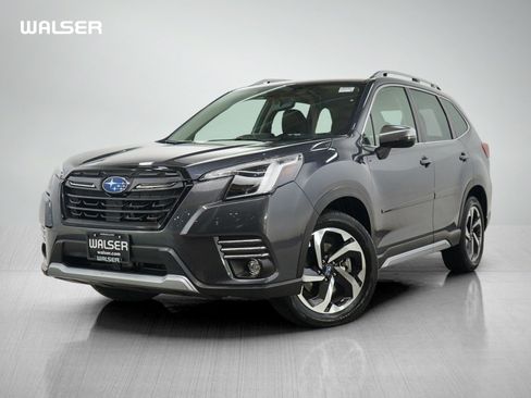 Used 2023 Subaru Forester Touring AWD/4WD image 1