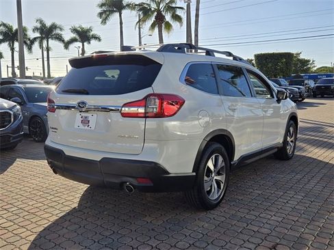Used 2021 Subaru Ascent Premium w/ Convenience Package image 7