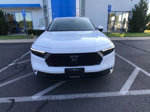 Used 2024 Honda Accord EX image 2