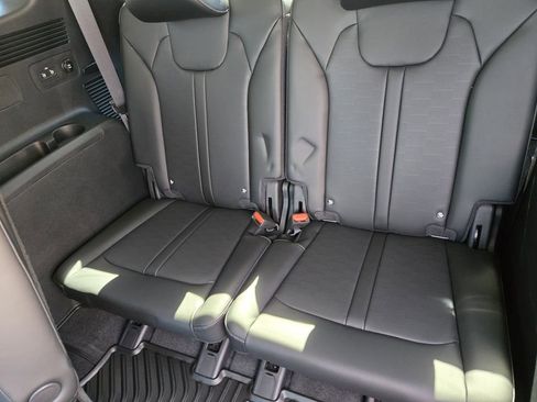 New 2026 Kia Sorento SX image 23