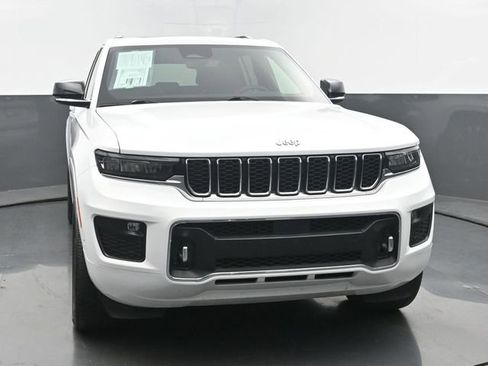 Used 2023 Jeep Grand Cherokee Overland AWD/4WD image 8
