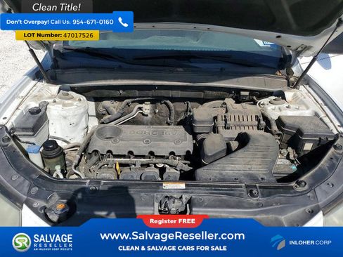Used 2011 Hyundai Santa Fe GLS image 16