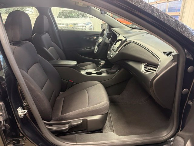Used 2024 Chevrolet Malibu LT FWD image 25