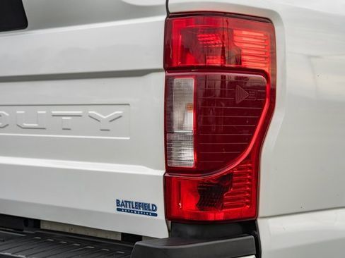 Used 2020 Ford F350 Lariat w/ Lariat Ultimate Package image 7