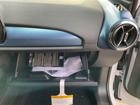 New 2026 Chevrolet Equinox EV LT image 30