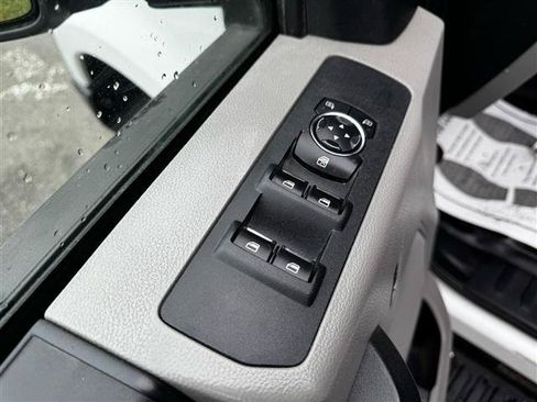 Used 2019 Ford F350 XL w/ Power Equipment Group AWD/4WD image 25