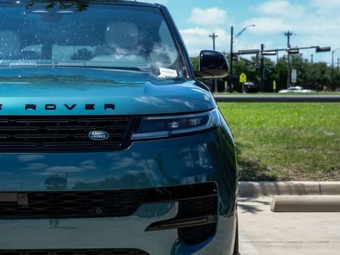 New 2026 Land Rover Range Rover Sport SE AWD/4WD image 54