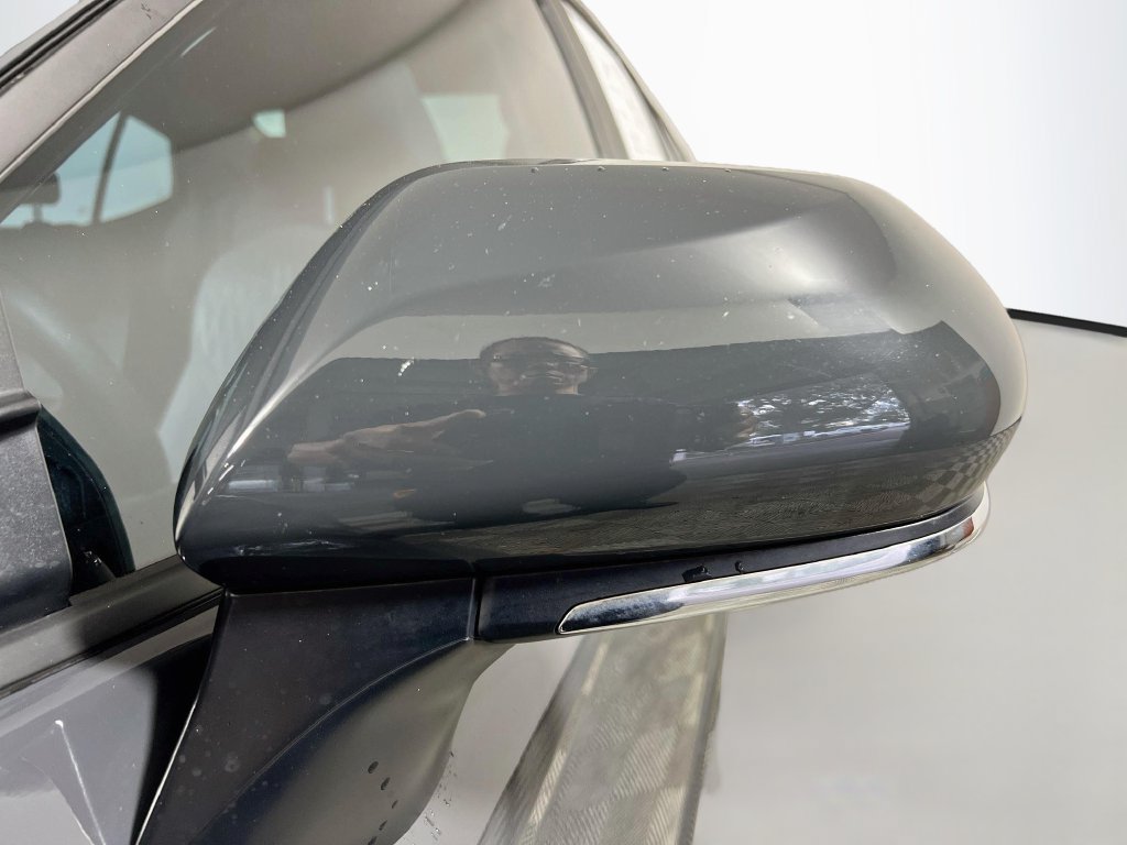 Used 2025 Toyota Camry LE FWD image 10