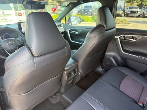 Used 2024 Toyota RAV4 XSE w/ Weather Package AWD/4WD image 28