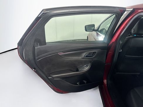 Used 2020 Chevrolet Impala LT FWD image 26