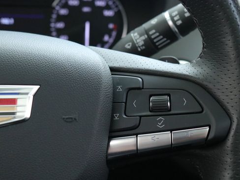 Used 2022 Cadillac XT4 Sport w/ Cold Weather Package image 15