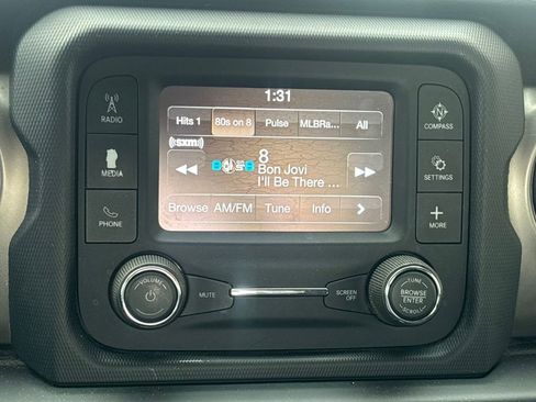 Used 2020 Jeep Wrangler Unlimited Sport image 9