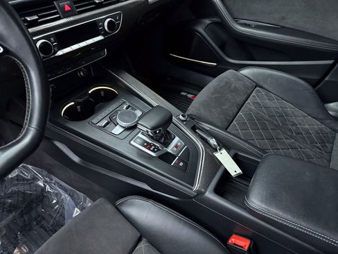 Used 2019 Audi S5 Premium Plus w/ Premium Plus image 13