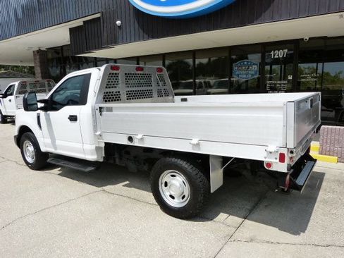 Used 2019 Ford F250 XL RWD image 3