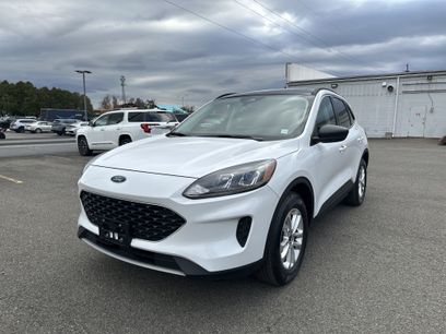 Certified 2022 Ford Escape SE